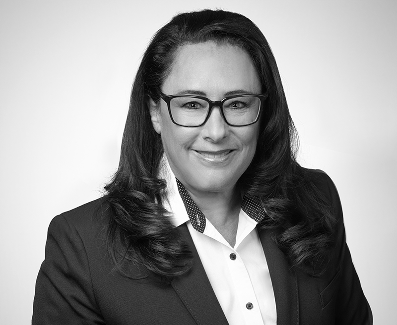 Ellen Kaufman Wolf headshot